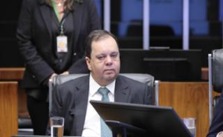 Entrega do Prêmio Mérito Legislativo. Dep. Elmar Nascimento (UNIÃO-BA).