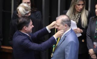 Entrega do Prêmio Mérito Legislativo. Ministro do Supremo Tribunal Federal, José Antonio Dias Toffoli. Presidente da Câmara dos Deputados, Hugo Motta (REPUBLICANOS - PB).
