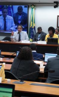 Discussão e votação do Parecer do Relator. Dep. Orlando Silva (PCDOB-SP). Dep. Benedita da Silva (PT - RJ).