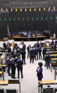 Discussão e votação das Lei de Diretrizes Orçamentárias.