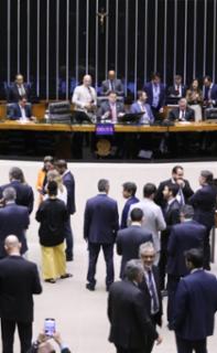 Discussão e votação das Lei de Diretrizes Orçamentárias.