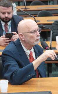 Homenagem à Arquitetura e Urbanismo e aos 65 anos de Brasília. Arquiteto, Henrique Marques Lins.