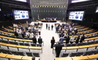 Homenagem aos 45 anos do curso de graduação em Odontologia da UnB.