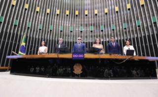 Homenagem aos 45 anos do curso de graduação em Odontologia da UnB.