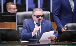 Homenagem aos 45 anos do curso de graduação em Odontologia da UnB. Dep. Prof. Reginaldo Veras (PV-DF)