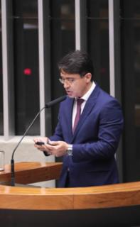 Homenagem aos 45 anos do curso de graduação em Odontologia da UnB. Chefe do Departamento de Odontologia da Faculdade de Ciências da Saúde – ODT/FS/UnB, Jacy Ribeiro de Carvalho Junior.