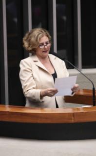 Homenagem aos 45 anos do curso de graduação em Odontologia da UnB. Participante, Érica Negrini.