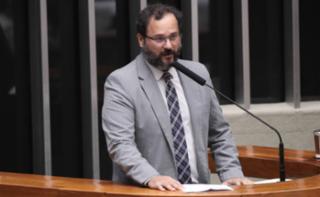 Homenagem aos 45 anos do curso de graduação em Odontologia da UnB. Participante, Thiago de Souza.