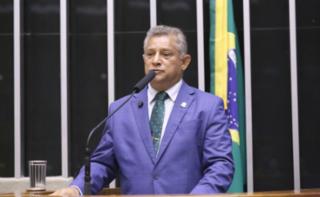 Homenagem aos 279 anos do município de Luziânia – GO. Vice-presidente da Câmara Municipal de Luziânia – GO, Francisco Bandeira de Oliveira.