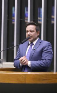 Homenagem aos 279 anos do município de Luziânia – GO. 	Vice-prefeito do Município de Luziânia – GO, Télio Rodrigues.