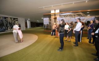 Visita ao Congresso Nacional com apresentação da edição especial do “Visite Encena”.