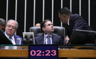 Discussão e votação de propostas legislativas. Presidente da Câmara dos Deputados, Hugo Motta (REPUBLICANOS - PB). Dep. Damião Feliciano (UNIÃO - PB)