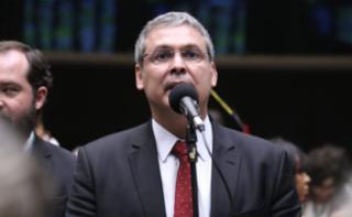 Discussão e votação de propostas legislativas. Dep. Lindbergh Farias (PT - RJ)