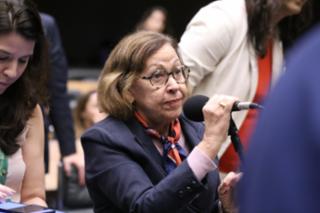 Discussão e votação de propostas legislativas. Dep. Lídice da Mata (PSB-BA)