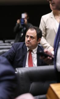 Discussão e votação de propostas legislativas. Dep. Glauber Braga (PSOL-RJ)