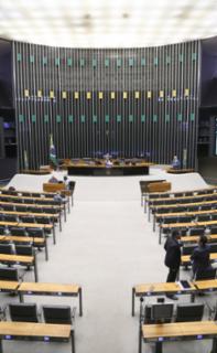 Discussão e votação de propostas legislativas.