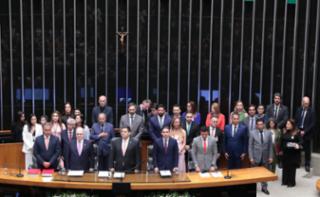 Destinada a inaugurar a 4ª Sessão Legislativa Ordinária da 57ª Legislatura.