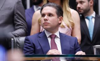 Destinada a inaugurar a 4ª Sessão Legislativa Ordinária da 57ª Legislatura. Presidente da Câmara dos Deputados, Hugo Motta (REPUBLICANOS - PB).