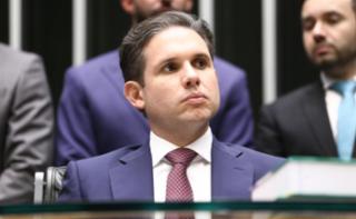 Destinada a inaugurar a 4ª Sessão Legislativa Ordinária da 57ª Legislatura. Presidente da Câmara dos Deputados, Hugo Motta (REPUBLICANOS - PB).