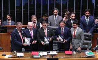 Destinada a inaugurar a 4ª Sessão Legislativa Ordinária da 57ª Legislatura.