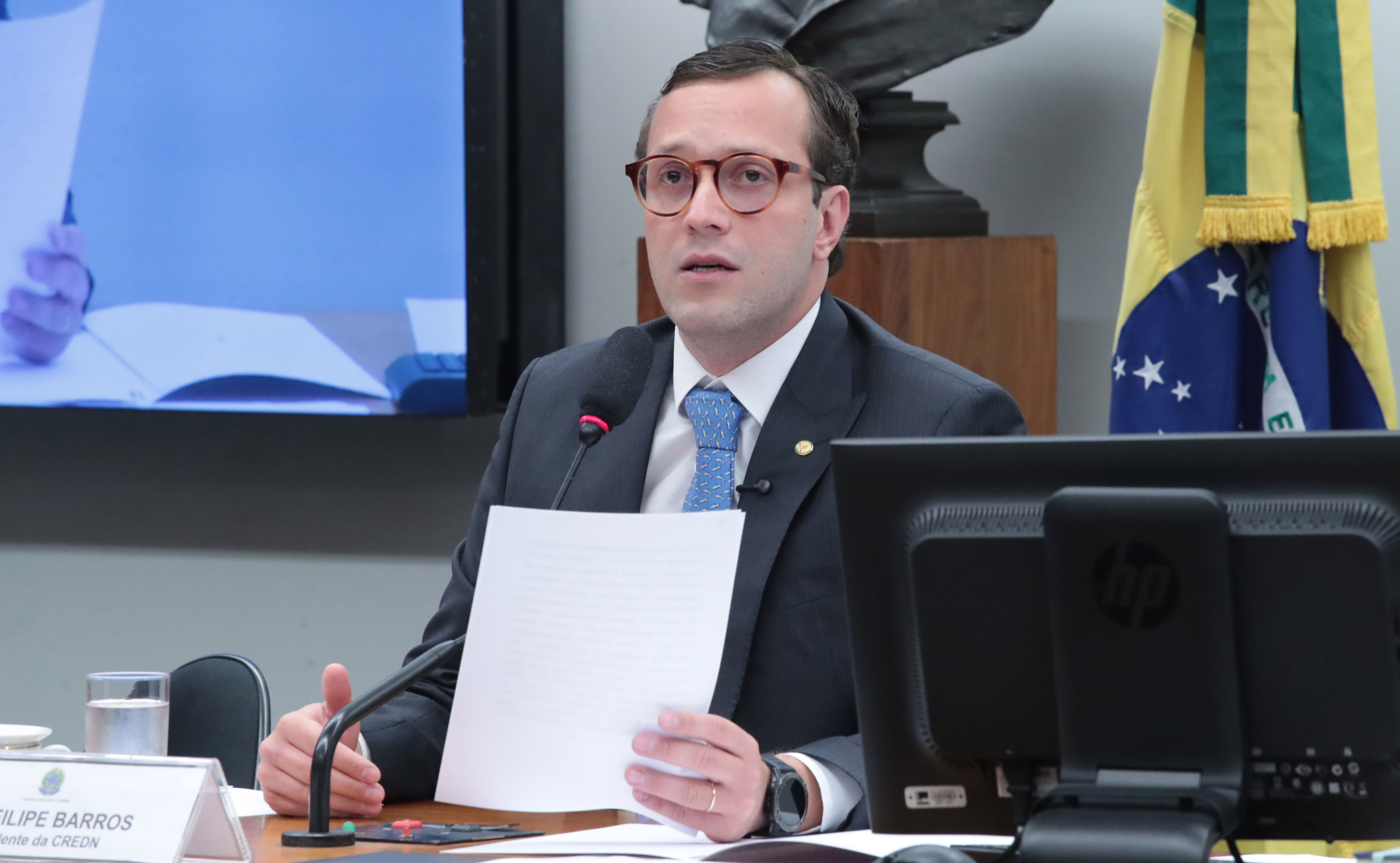 Reunião de instalação. Dep. Filipe Barros (PL-PR) Deputado Filipe Barros (PL-PR) na Comissão de Relações Exteriores e de Defesa Nacional