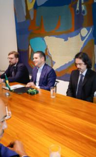 Reunião com membros da comitiva de Cabo Verde. Assessor de Assuntos Diplomáticos da Presidência da Câmara dos Deputados, Nilo Dytz. Presidente da Câmara dos Deputados, Hugo Motta (REPUBLICANOS - PB).