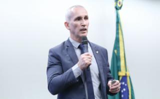 Procedimentos e prazos para operacionalização de emendas. Diretor de Acompanhamento da Execução Orçamentária - SEAG/SRI, Luís Gustavo Costa.