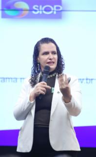 Procedimentos e prazos para operacionalização de emendas. Secretária Adjunta de Gestão e Inovação - SEGES/MGI, Regina Lemos.