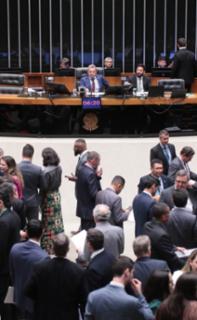 Discussão e votação de propostas legislativas. Dep. Charles Fernandes (PSD-BA)