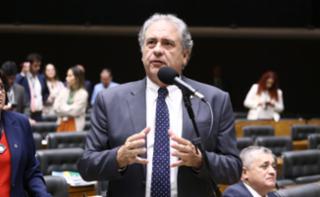 Discussão e votação de propostas legislativas. Dep. Carlos Zarattini (PT-SP)