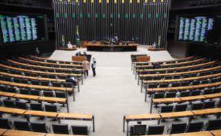 Sessão para a votação de propostas legislativas.