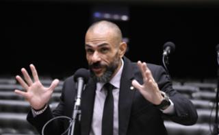 Sessão para a votação de propostas legislativas. Dep. Sargento Portugal (PODE-RJ)