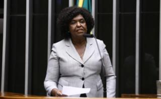 Sessão para a votação de propostas legislativas. Dep. Benedita da Silva (PT - RJ)