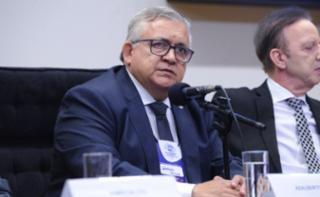 1º Fórum Nacional Parlamentar sobre as Comunidades Terapêuticas. Presidente da Confederação Nacional de Comunidades Terapêuticas – CONFENACT, Adalberto Calmon