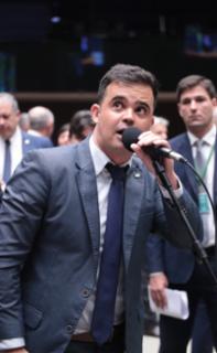 Discussão e votação de propostas legislativas. Dep. Junio Amaral (PL-MG)