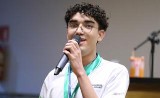 Cerimônia de encerramento de contrato e homenagem a Jovens Aprendizes. Pró adolescente, Luis Henrique