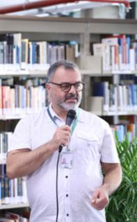 Bate-papo com a escritora do livro "Almerinda Gama: A sufragista negra". Servidor, Clauder Lopes Diniz.