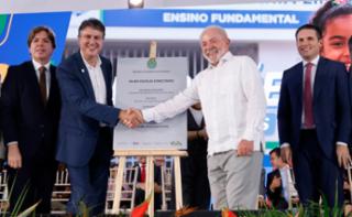 Cerimônia de 113 Inaugurações Simultâneas em Instituições de Ensino e Celebração das Escolas Conectadas. Ministro de Estado da Educação, Camilo Santana, Presidente da República do Brasil, Luis Inácio Lula da Silva, Presidente da Câmara dos Deputados, Hugo Motta (REPUBLICANOS - PB)