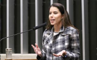 Homenagem aos 70 anos da Cooperativa de Eletrificação – Certel. Superintendente da Organização das Cooperativas Brasileiras - OCB Nacional, Fabíola Nader Motta.