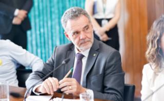 Presidente recebe o Líder Pedro Uczai e Centrais Sindicais. Dep. Daniel Almeida (PCDOB-BA)