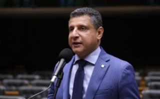 Discussão e votação de propostas legislativas. Dep. Dr Flávio (PL-RJ)