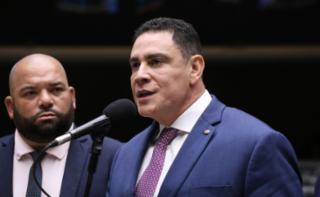 Discussão e votação de propostas legislativas. Dep. Da Vitoria (PP-ES)