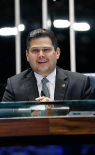 Promulgação da Emenda Constitucional nº 139/2026, que reconhece os Tribunais de Contas como órgãos permanentes e essenciais ao controle externo da administração pública. Presidente do Senado Federal, Davi Alcolumbre (UNIÃO - AP)