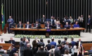 Sessão Solene - Homenagem aos 200 anos da Câmara dos Deputados.