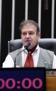 Discussão e votação de propostas legislativas. Dep. Pompeo de Mattos (PDT-RS)