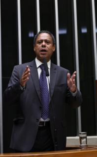Discussão e votação de propostas legislativas. Dep. Orlando Silva (PCDOB-SP)