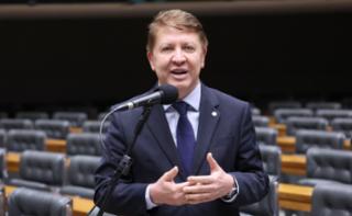 Discussão e votação de propostas legislativas. Dep. Jefferson Campos (PL-SP)