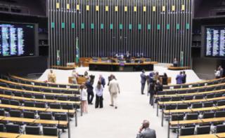 Discussão e votação de propostas legislativas