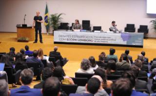 Aula Magna por Bjorn Lomborg.