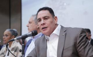 São Paulo(SP): Câmara pelo Brasil. Dep. Da Vitoria (PP-ES)